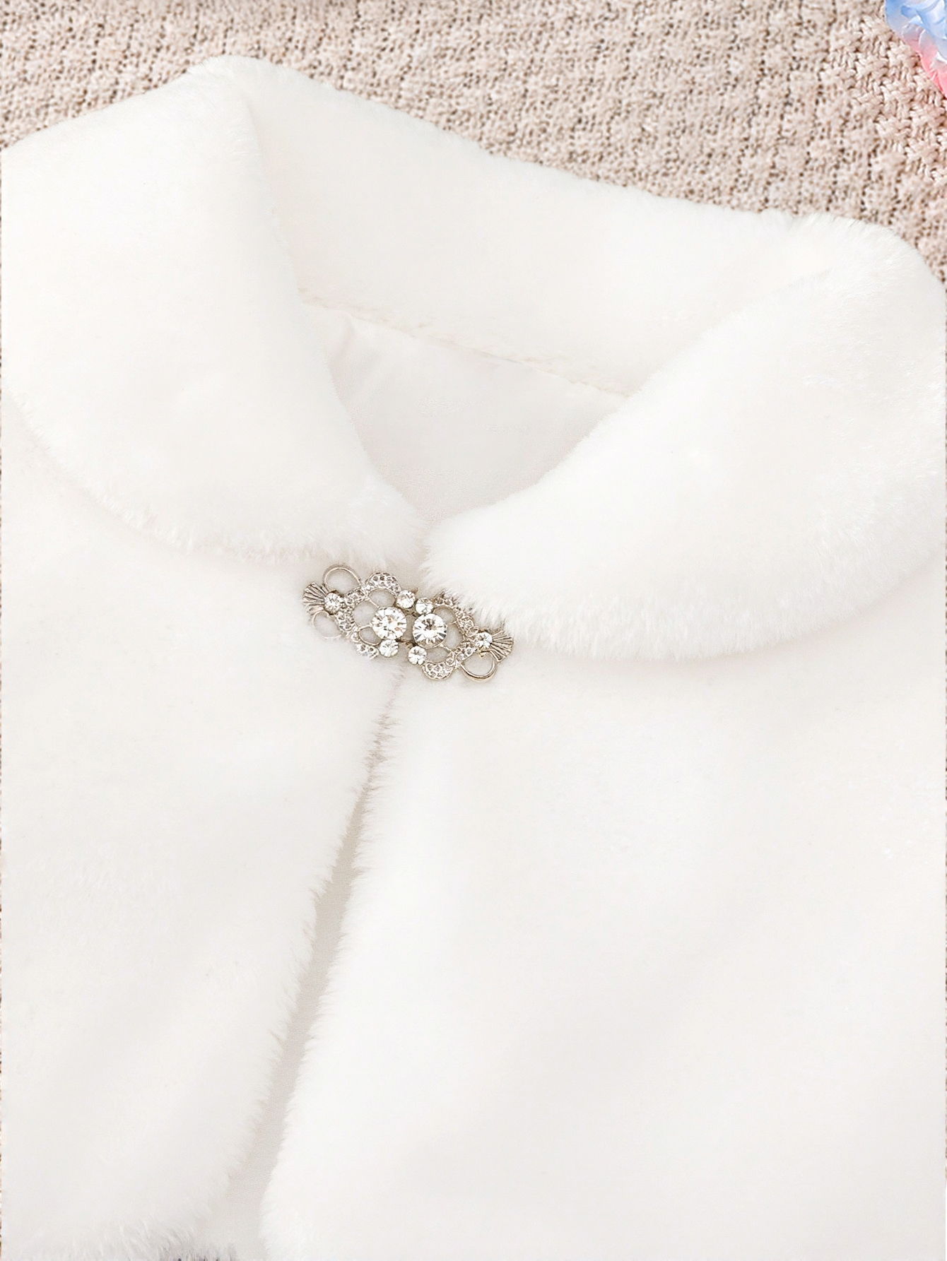 Girls' White Faux Fur Cape for - Winter Clothing Equipment review and price
